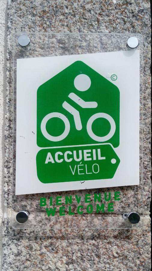 Ecluse Le Port, Etape Velofrancette Panzió Sace Kültér fotó
